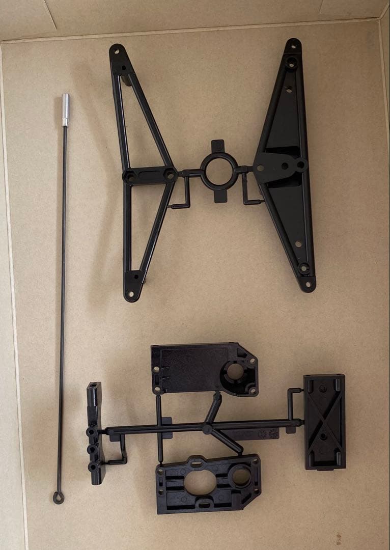 タミヤ　1/10 ピア　ナカジマ　レイナード　97D