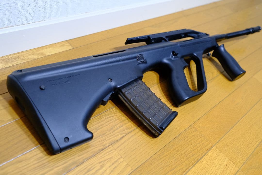 ステアーAUG 東京マルイ 電動ガン