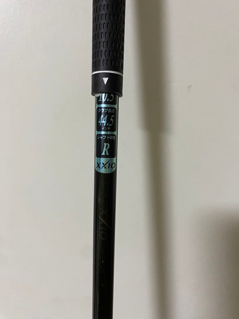 600 曲がらないドライバー！短尺　43.5インチ　ゼクシオ