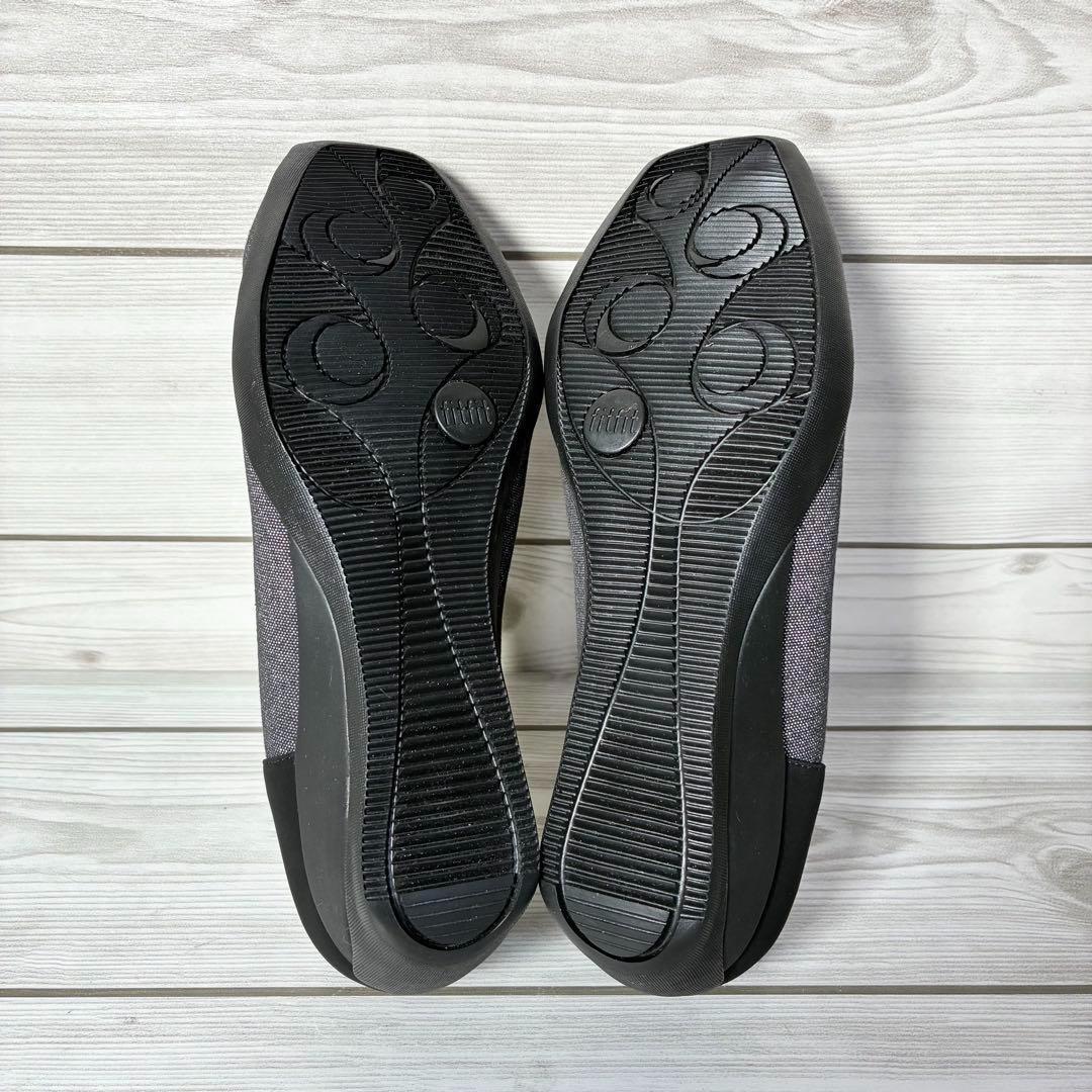 124【ほぼ新品】fitfit コンフォート 撥水 バレエパンプス 黒 24