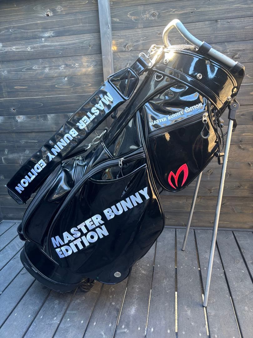 MASTER BUNNY EDITION キャディバッグ ヘッドカバー付き