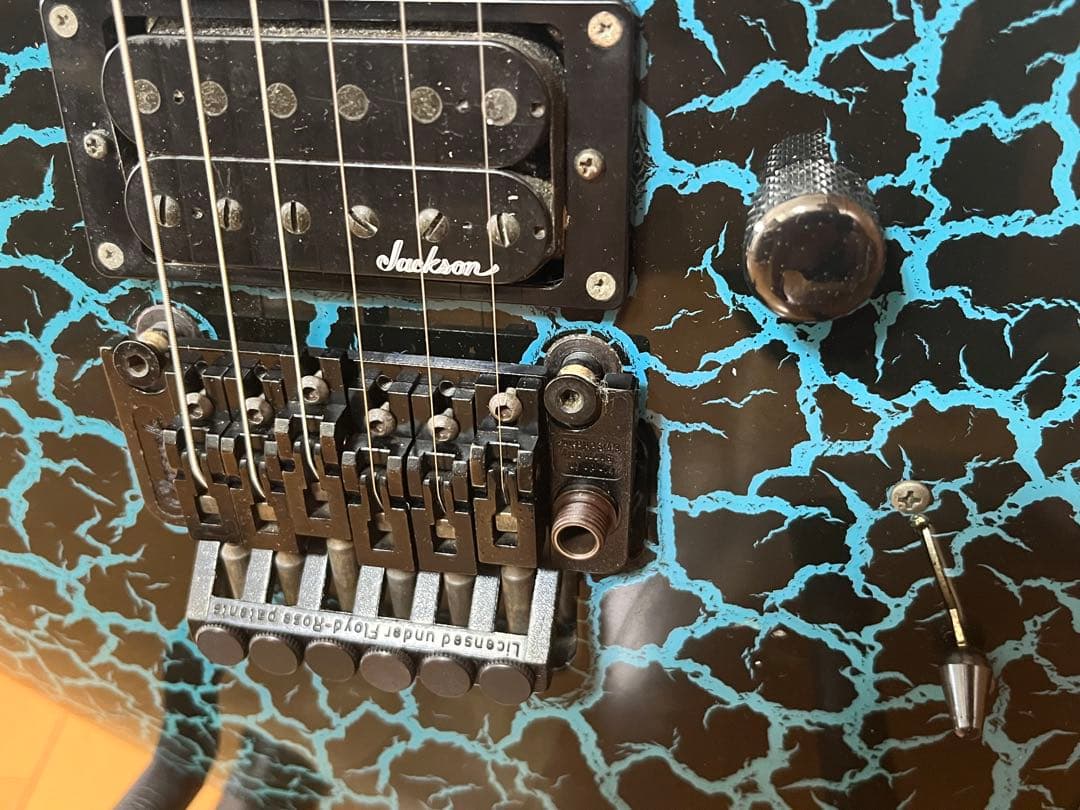 Charvel ディンキー　ブルークラックル　シャークインレイ　フロイドローズ