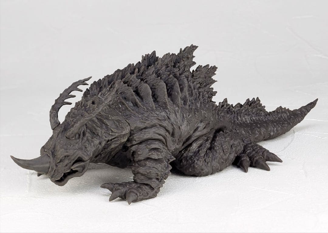 コモリ プロジェクト　ネロンガ　ソフビキット　海洋堂　ウルトラマン　怪獣