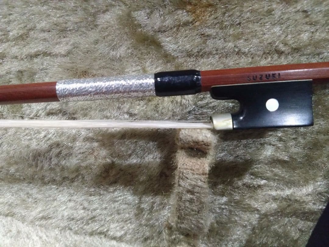 バイオリン SUZUKI スズキ 220 1/4 弓＆肩当て付き