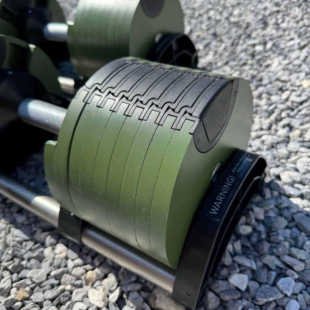 ①フレックスベル 32kg 可変式ダンベル カーキ