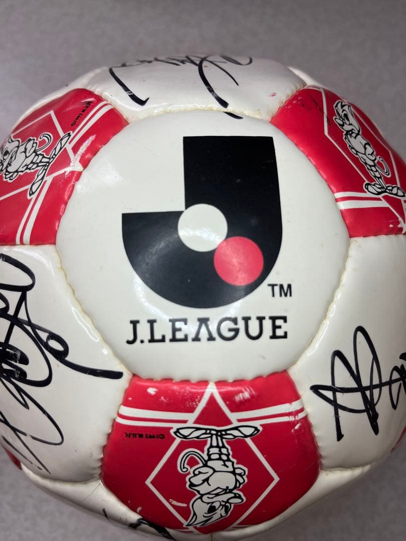 サイン入りボール　浦和レッドダイヤモンズ　1992年