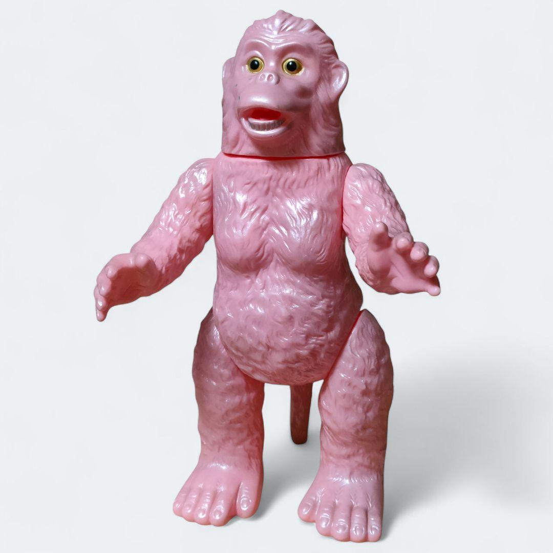 【円谷プロ】ブルマァク 復刻版 ゴロー ピンク ソフビ