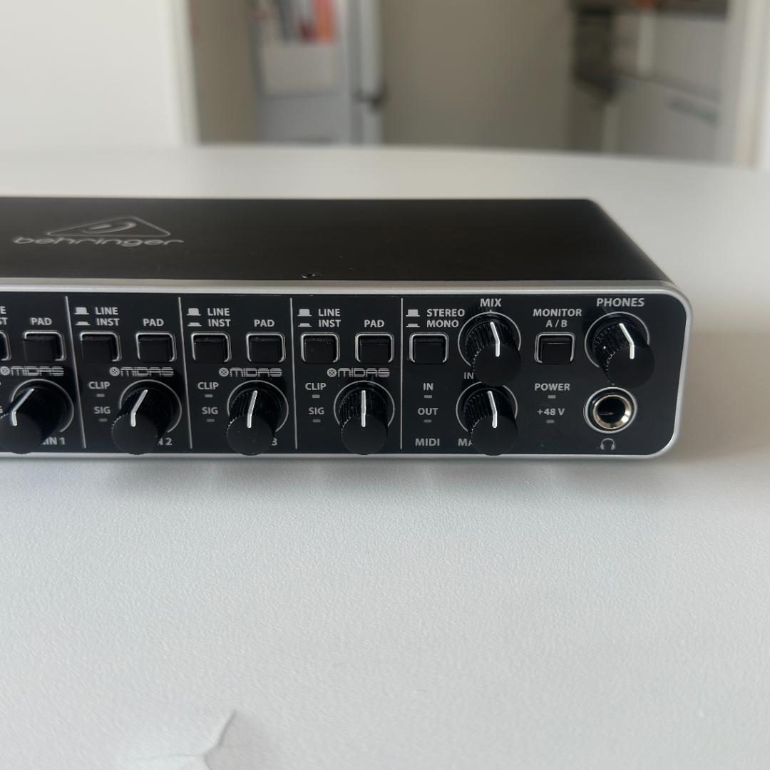 U-PHORIA UMC404HD オーディオインターフェイス