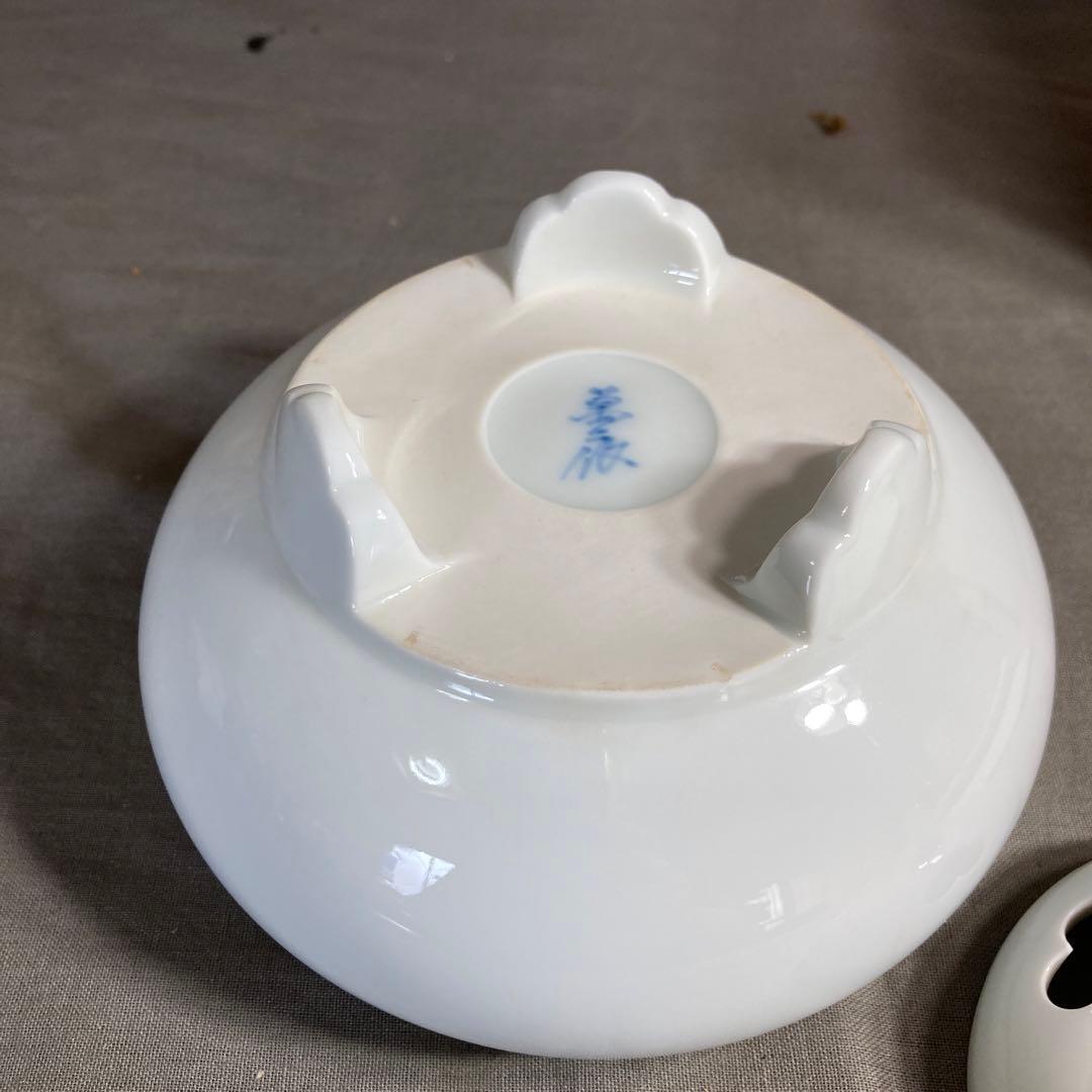 【井上萬二】白磁の伝統　日本工芸会　日本の名窯　人間国宝　井上萬二作　白磁　香炉