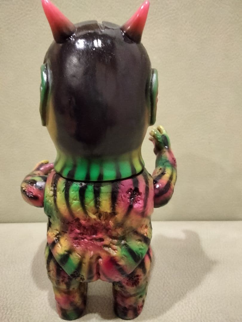 ソフビ　NAGG NAGNAGNAG 暴力原人　izumonster ナマナリ