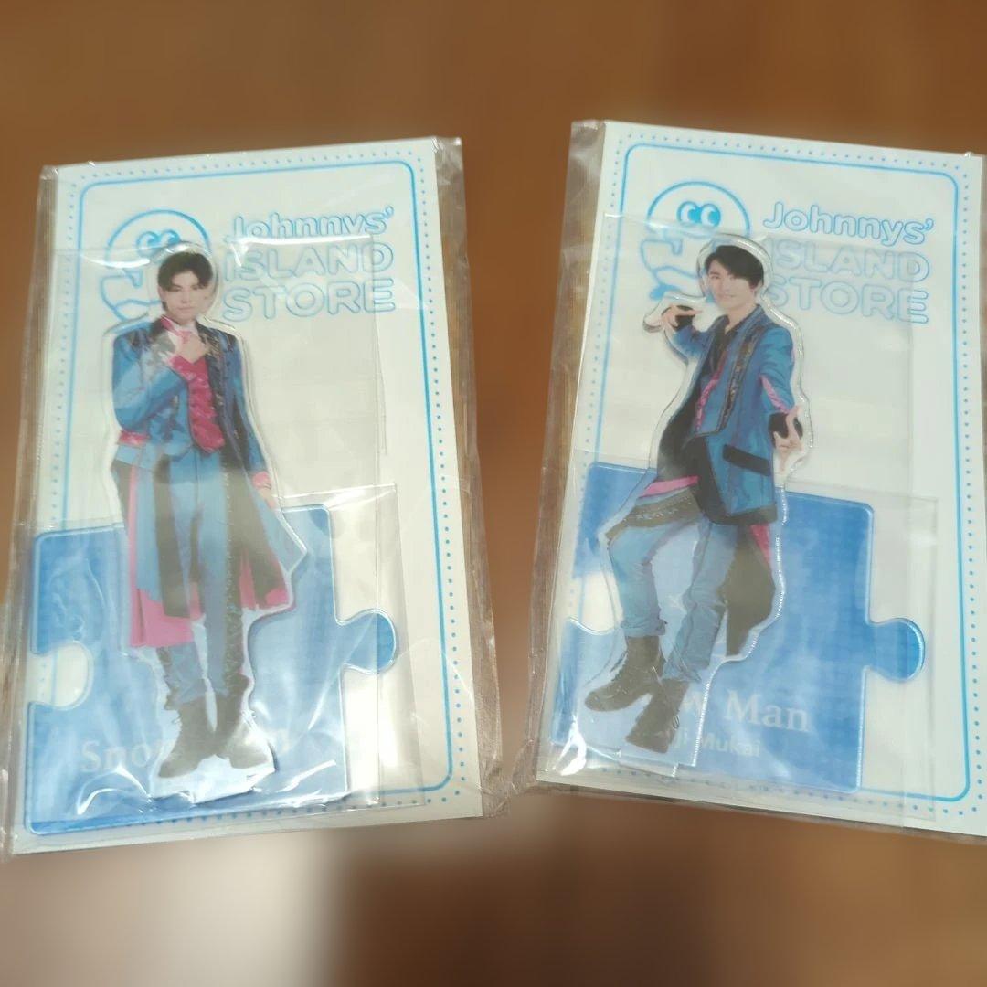  Manまとめ売り 缶バッジ カレンダー 銀テ 不二家 アクスタ スノ