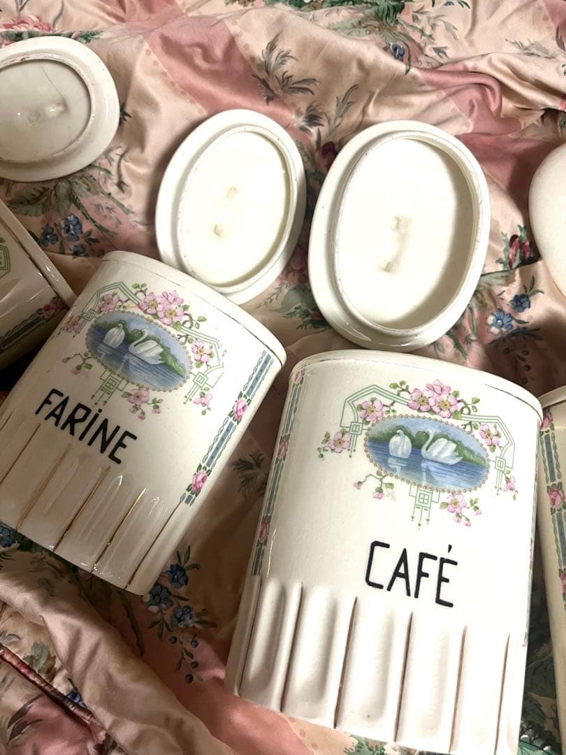 お値下げ　フランスアンティーク　小花&バラ&白鳥　キャニスター　4Pセット　陶器