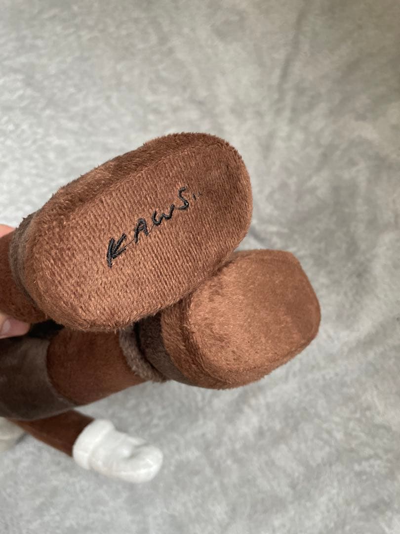 Kaws ぬいぐるみ