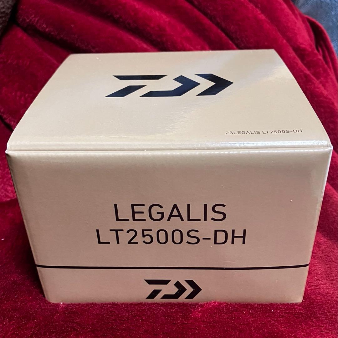 新品、未使用 ダイワ 23レガリス LT2500S-DH DAIWA