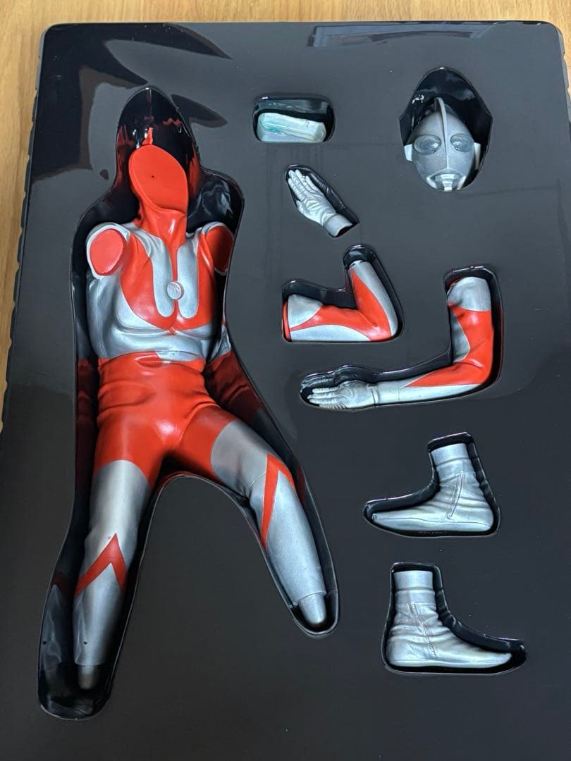 ウルトラマン　cタイプ　塗装済み組立キット　海洋堂　未組立