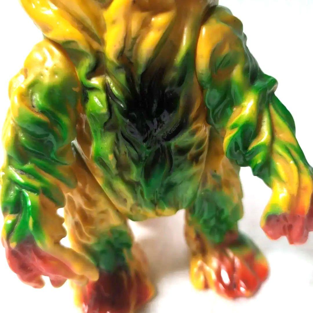 ブルマアク.ソフビ.ヘドラ。