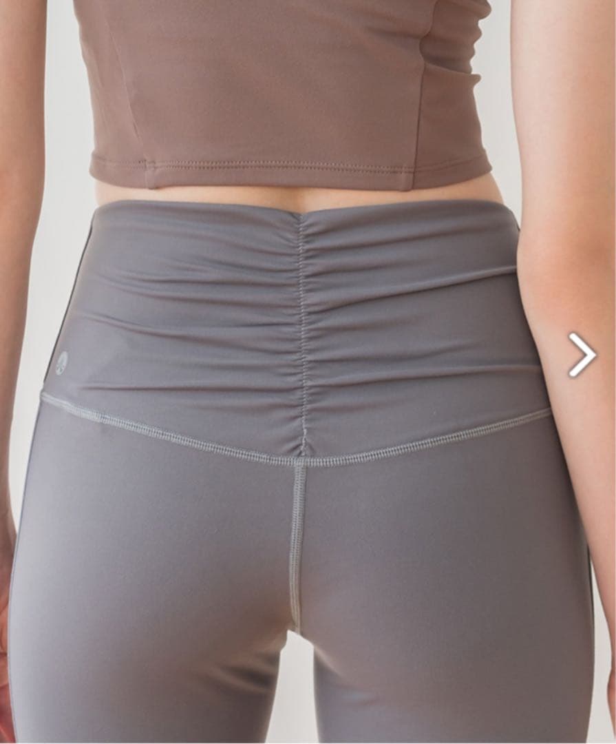 Mサイズ【SUKALA】バックギャザーレギンス