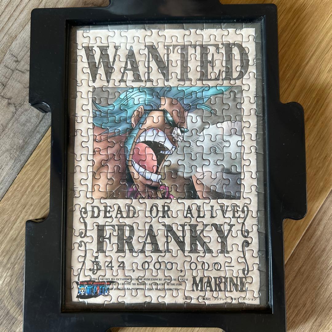 ONE PIECE ミニパズル150ピースの完成品（フレームつき）