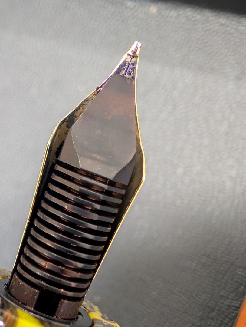 Delta デルタ 万年筆 ギャラリー バーメイル イエロー・マルチカラー