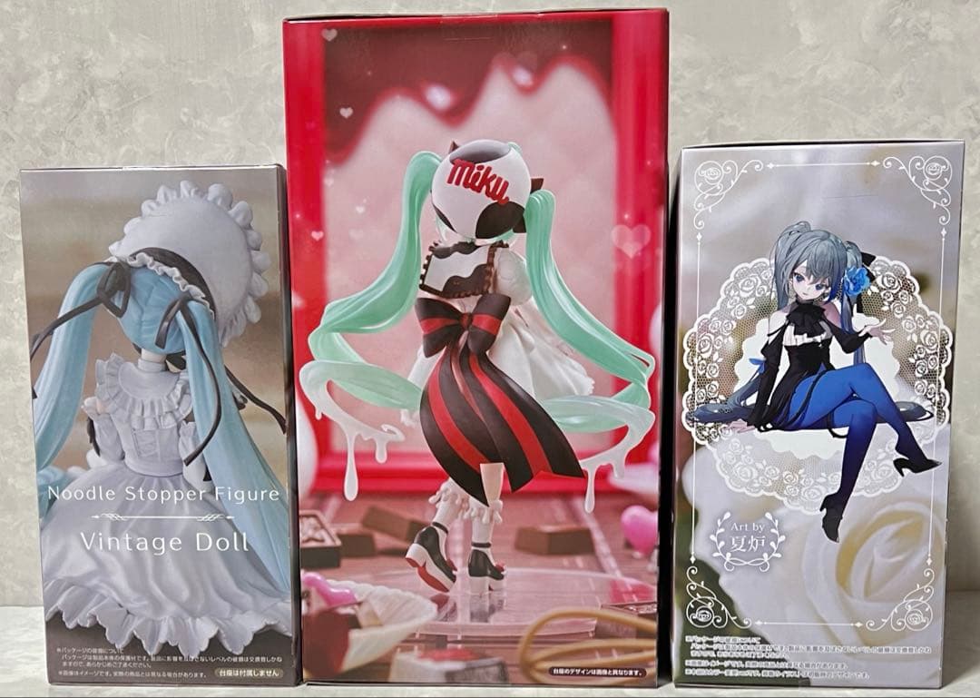初音ミク　ヴィンテージドール&チロルミク&白薔薇　フィギュア3点セット