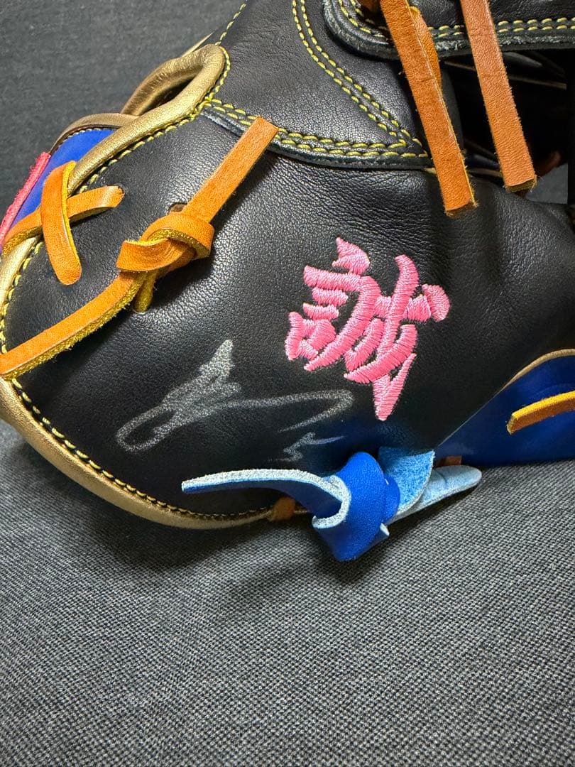 門脇誠　プロ支給品グローブ　サインボール付読売巨人軍