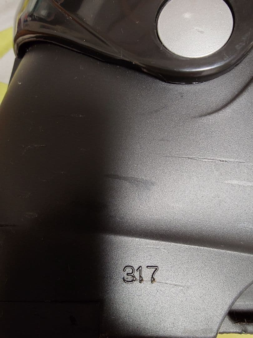 スキーブーツ　幅広タイプ　27~27.5cm　ケスレ