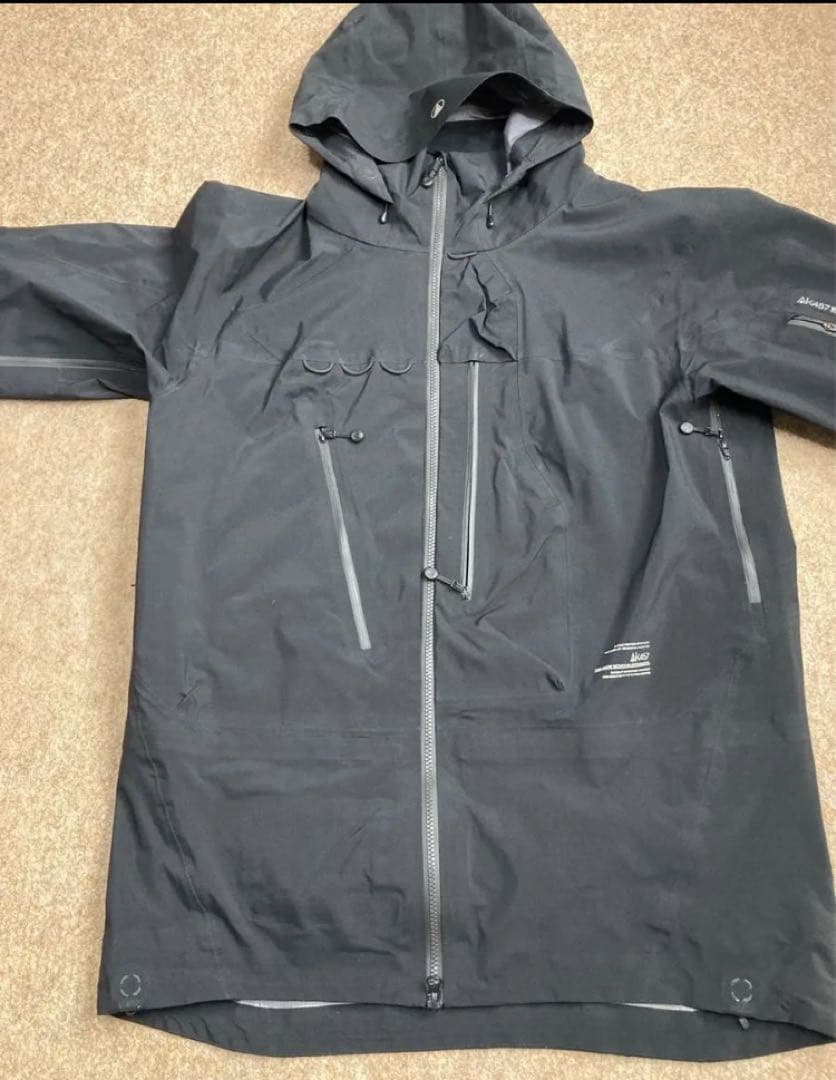 セールBurton ak GUIDE JACKET & HI-TOP PANTS