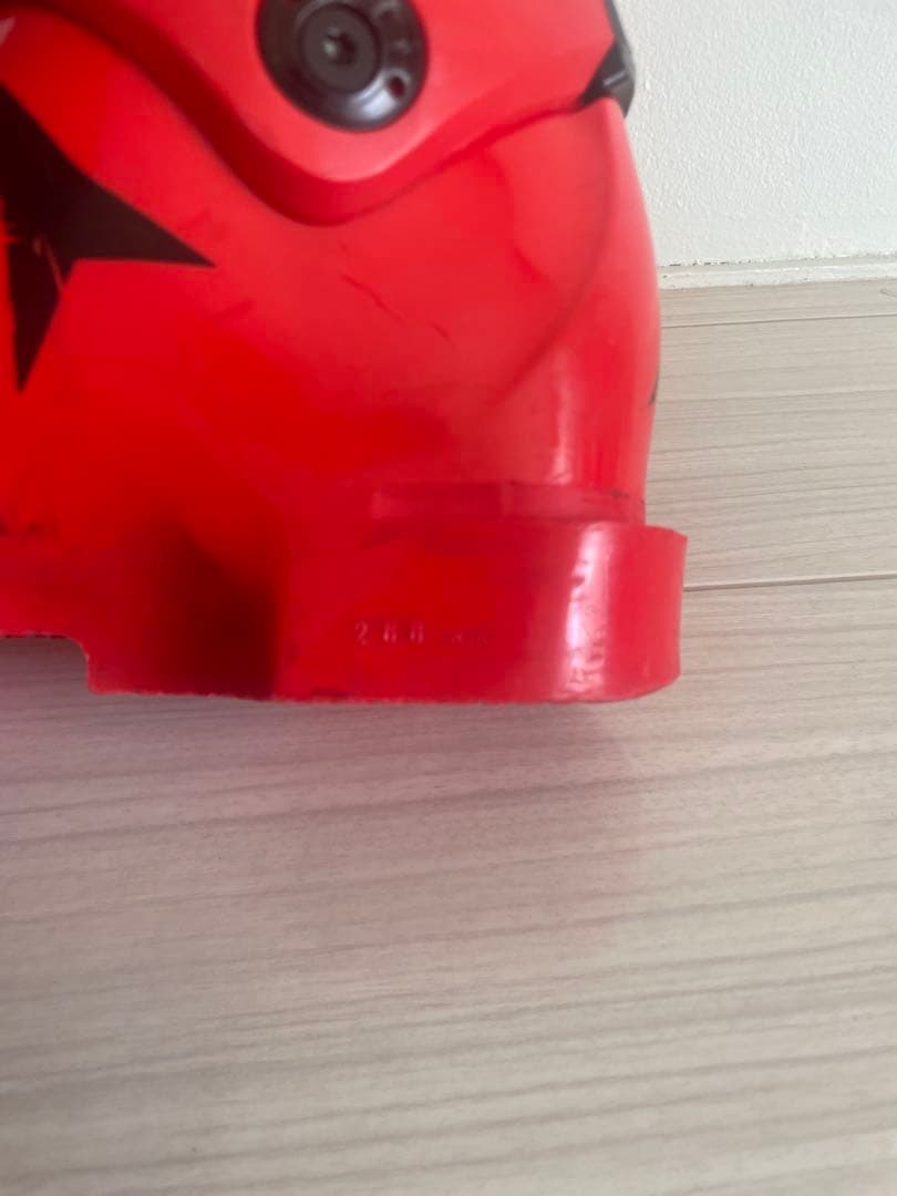 ATOMIC REDSTER 130 スキーブーツ