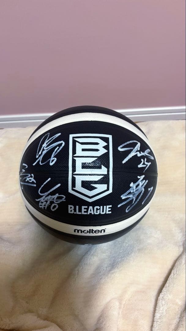 p*e様 Bリーガーサイン入りボール(7号)