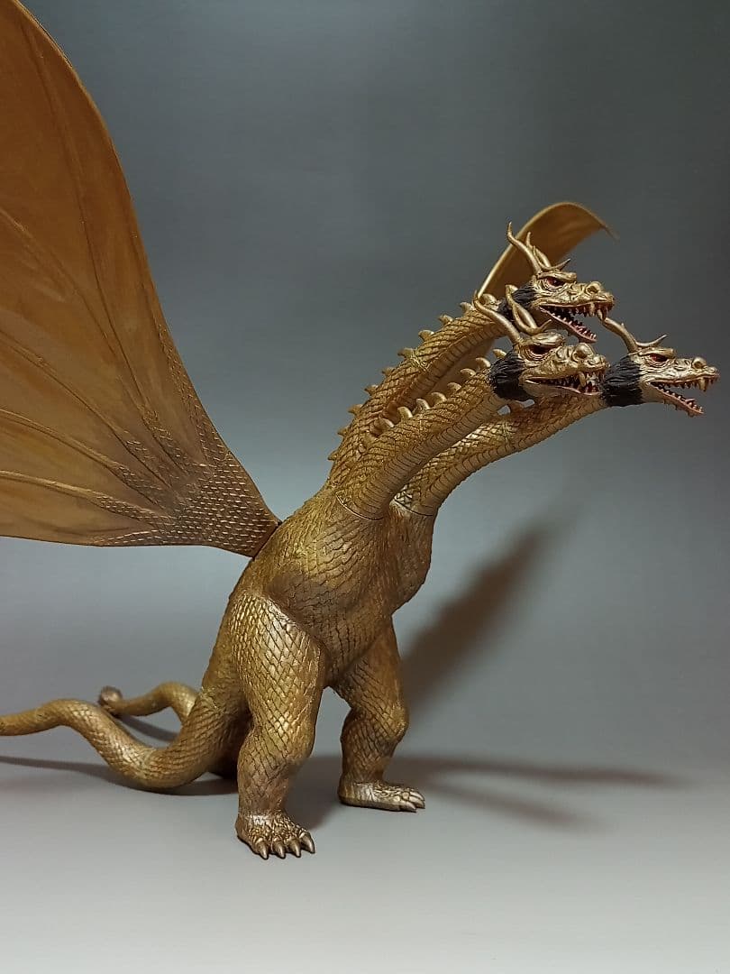 キングギドラ（昭和版）プラモデル　完成品