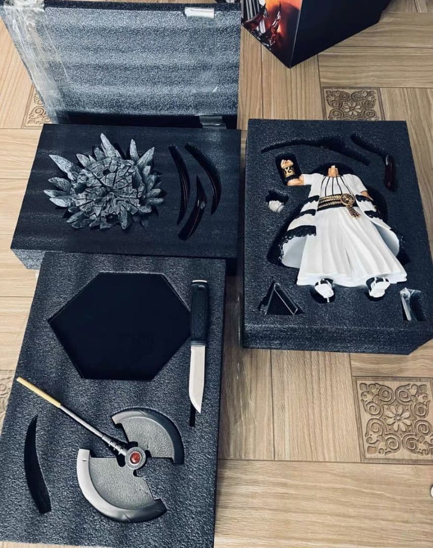 BLEACH（ブリーチ） 破面・No2 バラガン 塗装済み 完成品 フィギュア