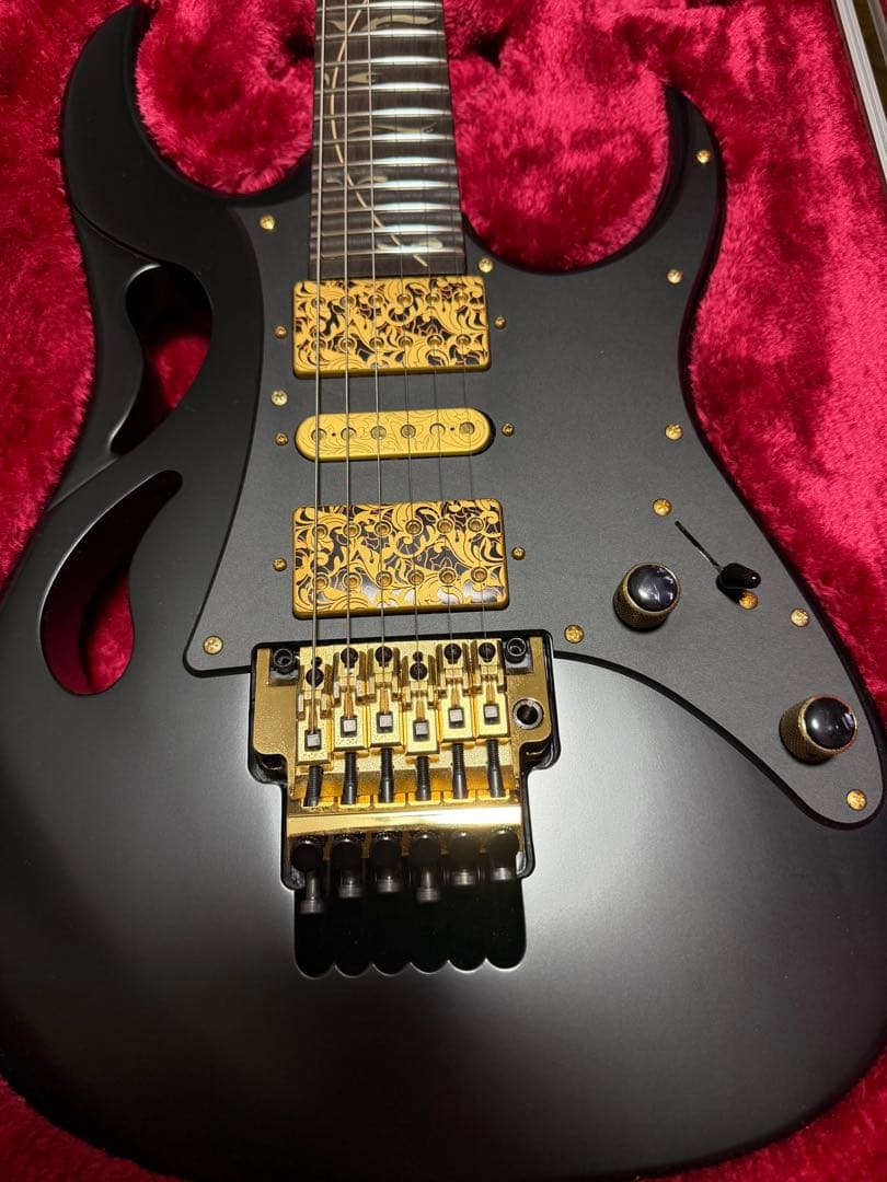 ギター Ibanez PIA3761 XB Onyx Black Steve Vai