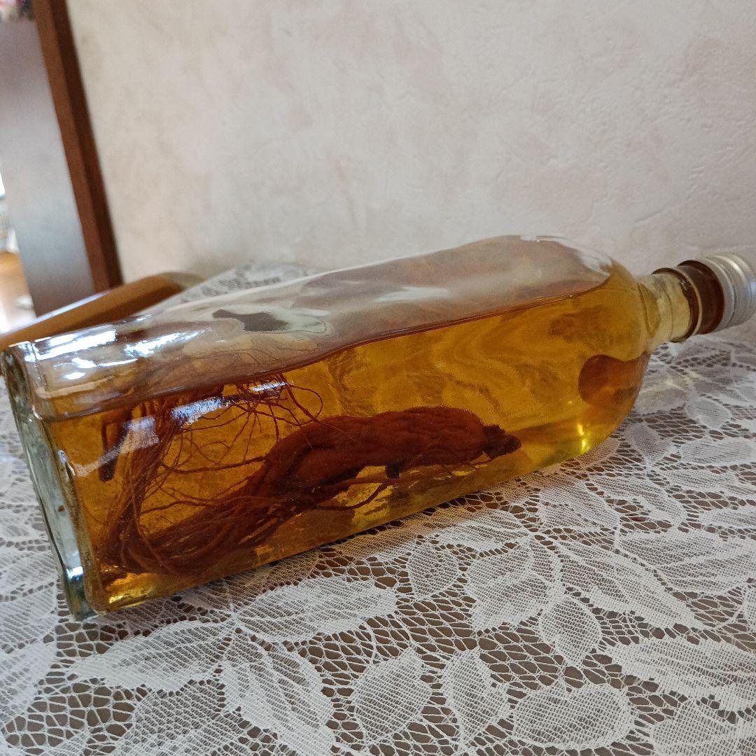 (希少品)ヘルオス酒造 6年根ハブ酒 高麗人参入り 720ml ラベル美品古酒