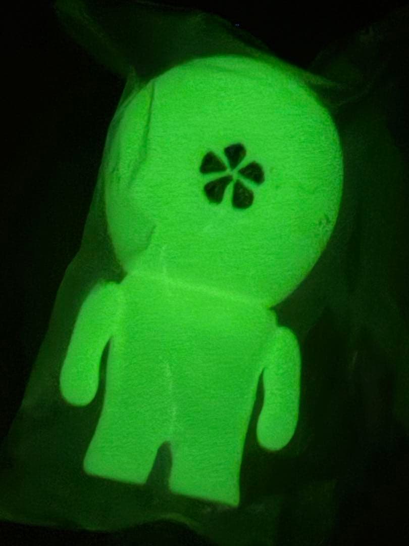 暗黒エンターテイメント ウニバフン 蓄光 インディーズソフビ