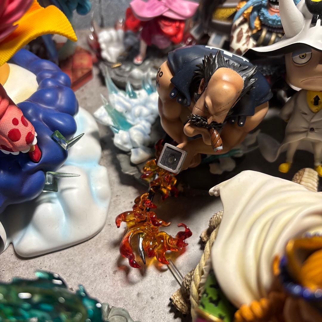 ヒ*タ様 ワンピース ジャンク 訳あり フィギュア 海外 ビックマム シュトロイ