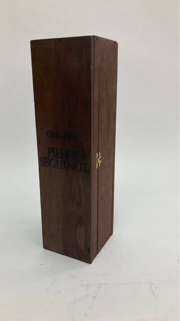 ピエール セギュノー リザーブ ブランデー 700ml 40% 木箱入 未開封