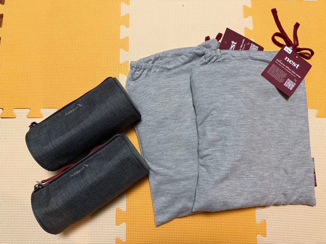 アメリカン航空ビジネスクラス　パジャマ&FLAGSHIP トラベルポーチ