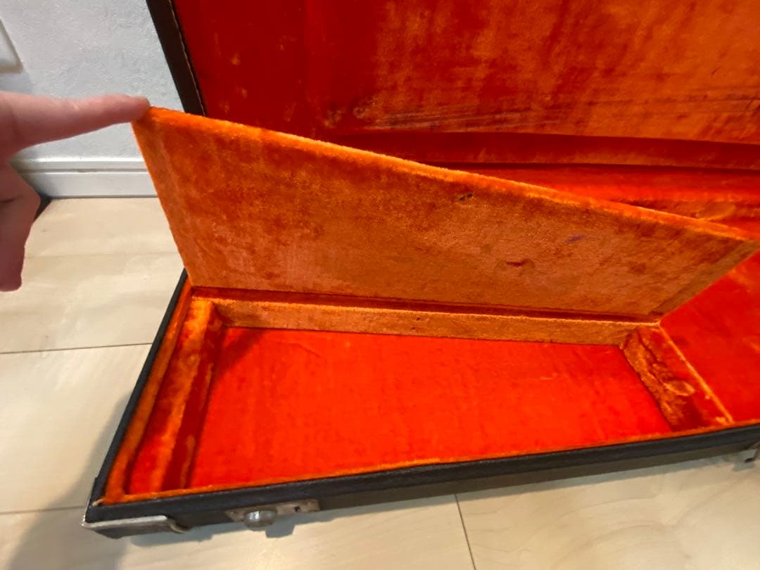 【値下げ交渉可】Fender 純正ベース用ハードケース　1976年製