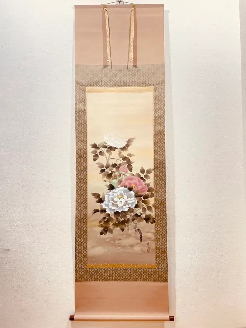 3939 「牡丹」 二重箱 共箱 肉筆 絹本 日本画 掛軸 縁起物 おもてなし