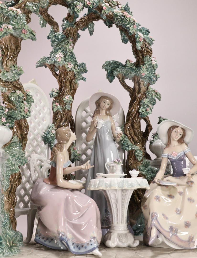 BK202 LLADRO　限定　387/2000体　テラスでお茶を　台座　保証書