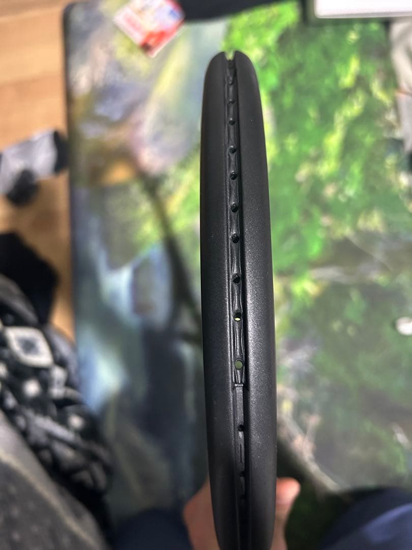 Wilson Blade V8 100 グリップ3