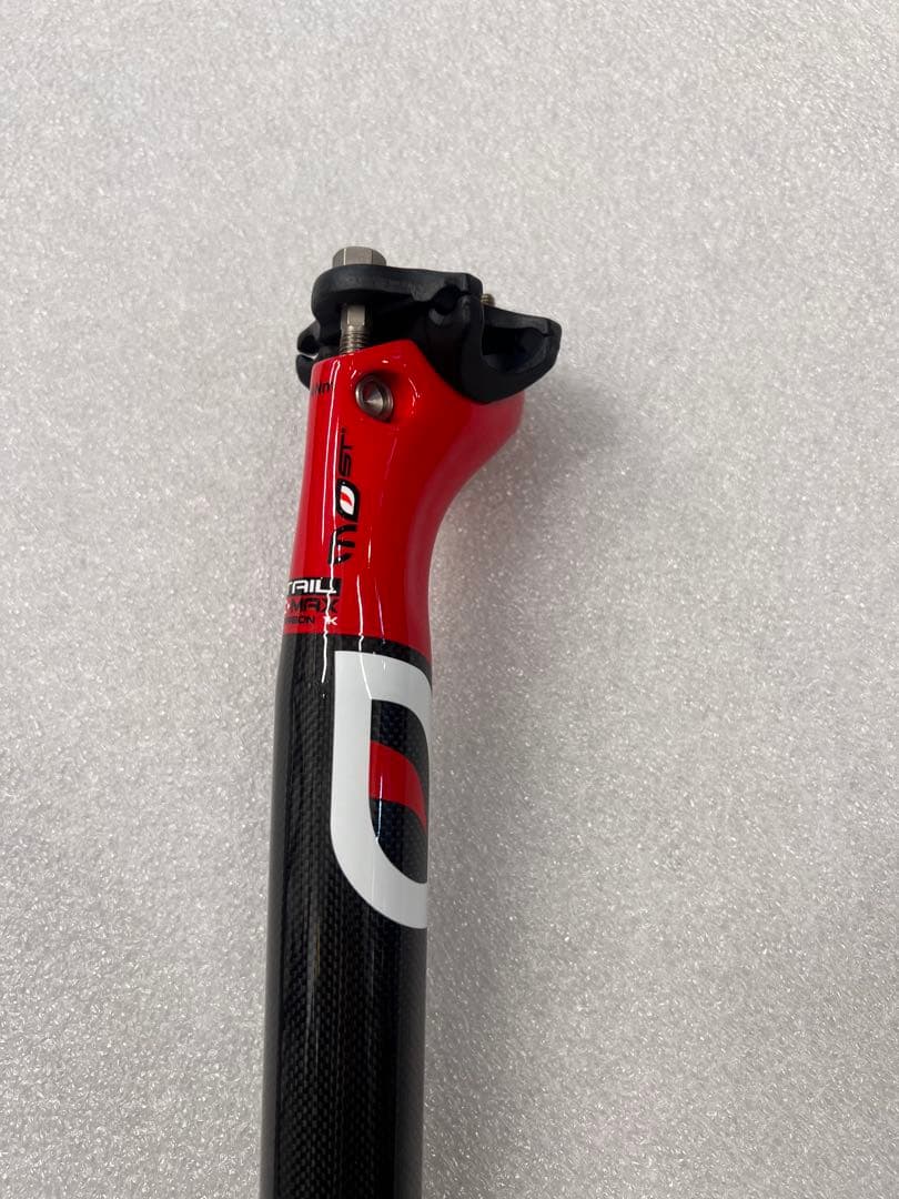 モスト カーボンシートポスト 31.6mm×300mm