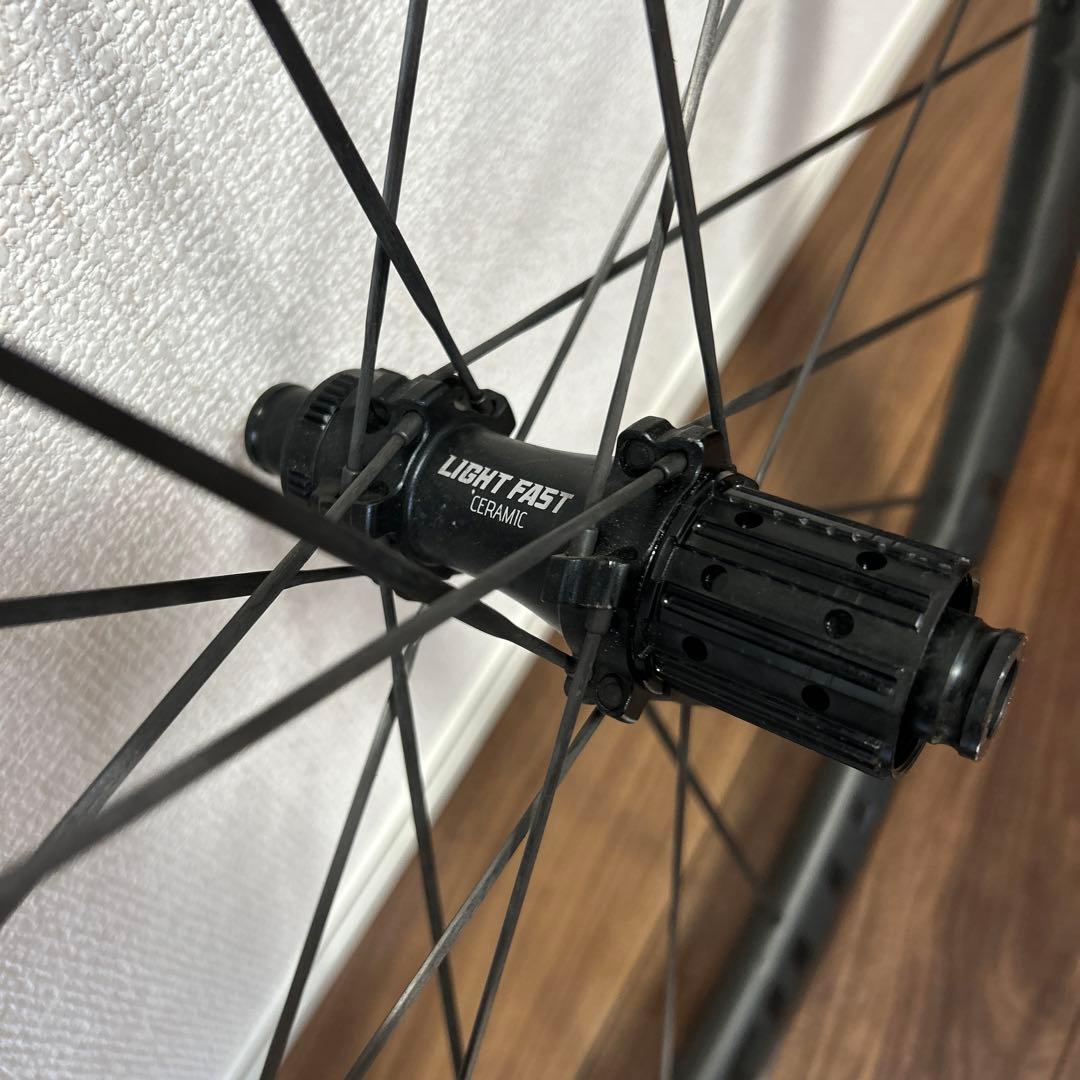 LIGHT FASTカーボンホイールCSB 45/50mmおまけ付き