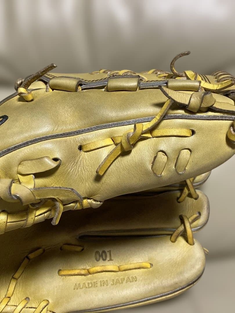 ごりら印の野球道具　硬式グローブ イエロー　30cm