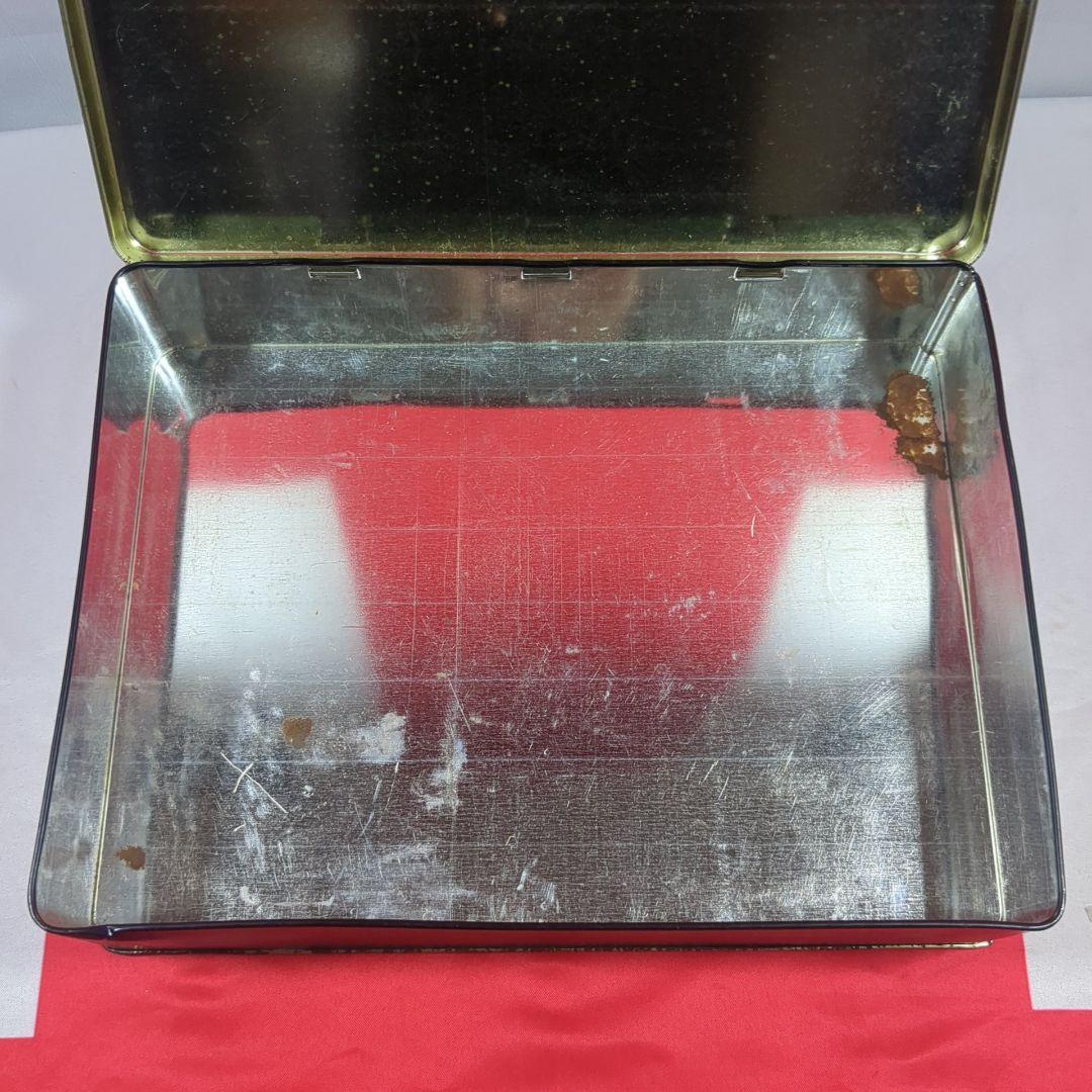 イギリス軍車両 応急処置キット 1950年代物　(中身入り）