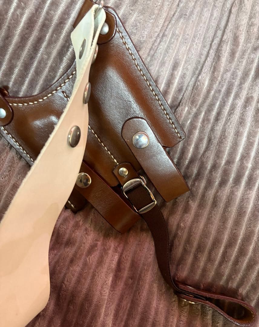 ベイシティ刑事　ホルスタ➖　\"MAGGYのドレス\" 星野ショルダーホルスター