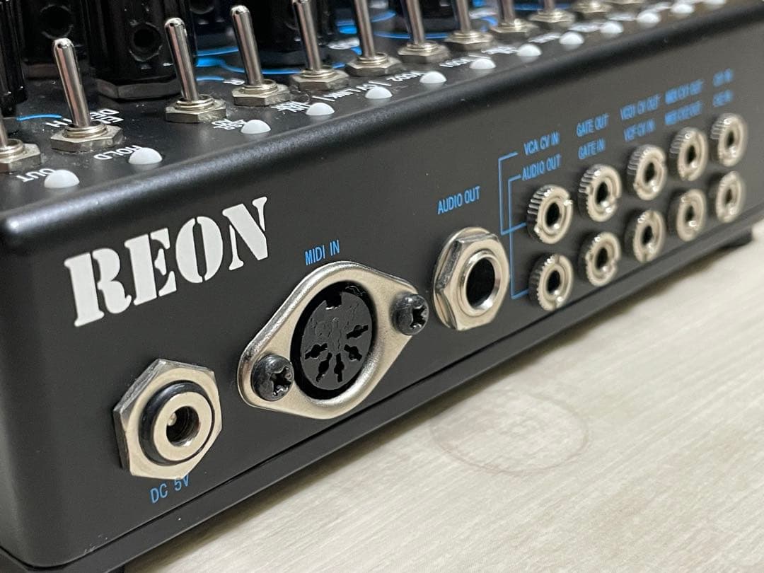 鍵盤楽器 REON driftbox R_midi