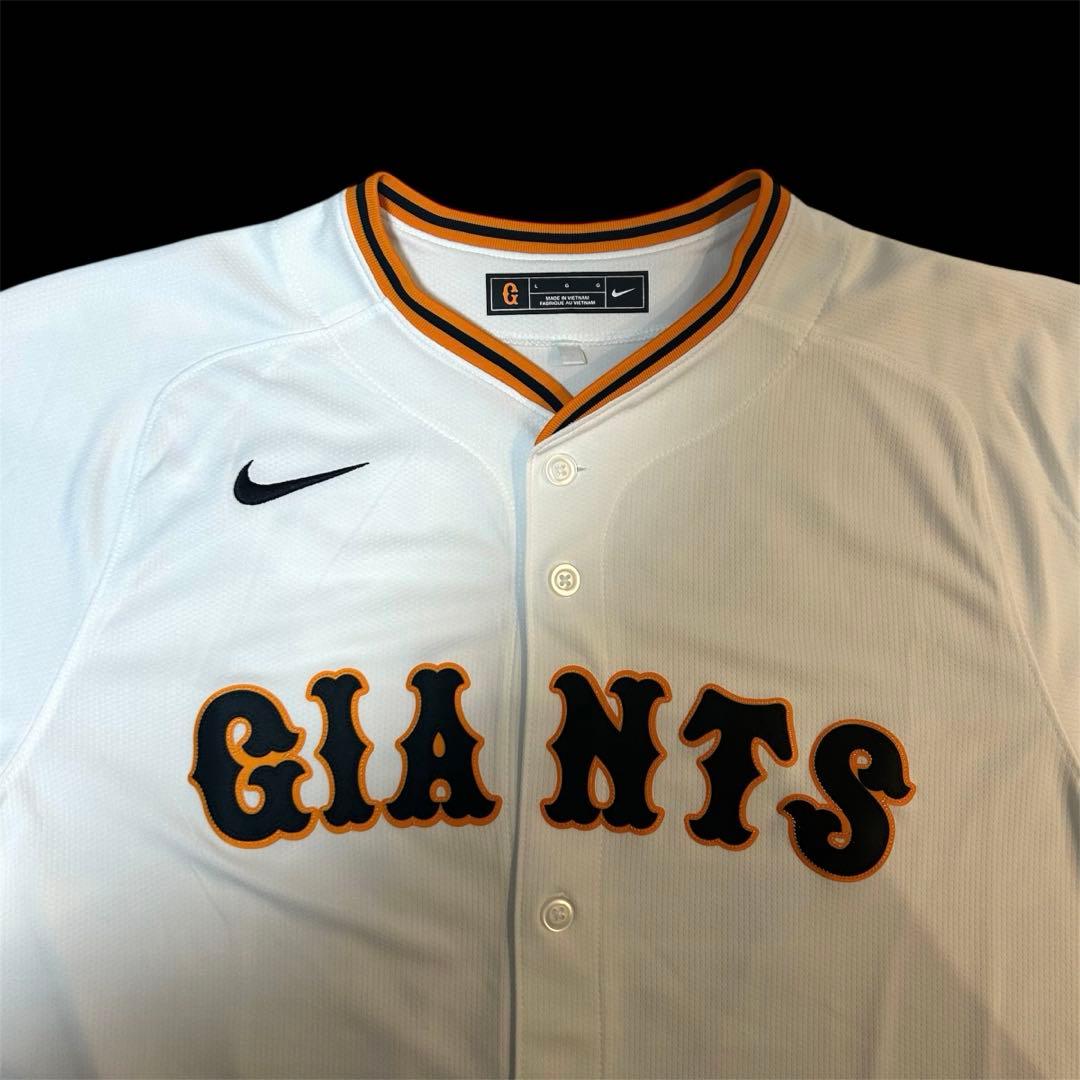 【希少・美品】　巨人　読売ジャイアンツ　岡本和真　レプリカユニフォーム　サイズL