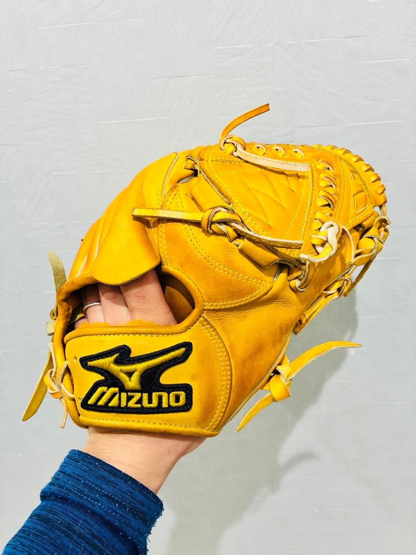 ミズノプロ リアルセレクション 極美品 硬式 投手用 旧ロゴ 廃盤レア