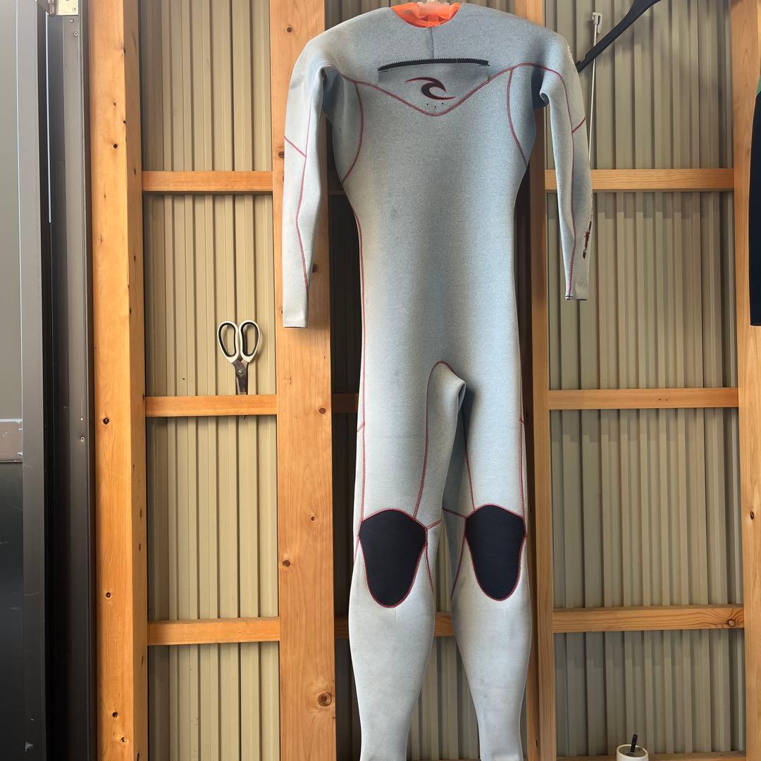 e-Bomb 3.2 フルスーツ グレーリップカール